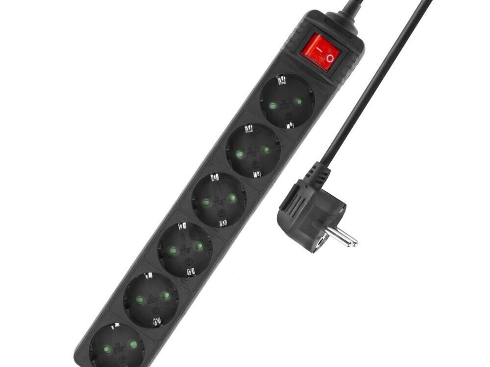 ACT AC2465 | Stekkerdoos | 6 Stopcontacten | 3 m | Binnen | Zwart